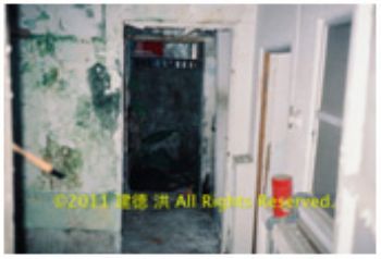 剛剛買下時的舊房子