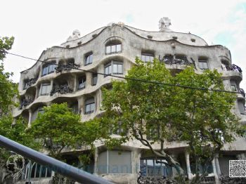 藝術家的故鄉-加泰隆