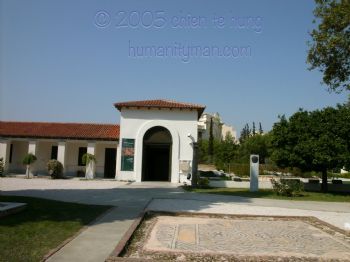 人文早出周土 但是意義不同